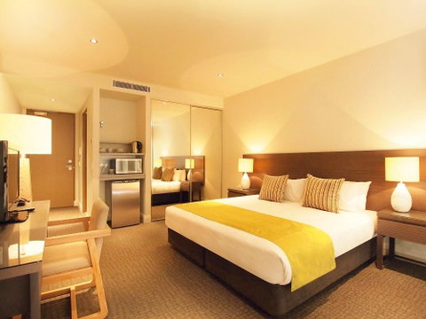 Oaks Mon Komo - Hotel NSW 2
