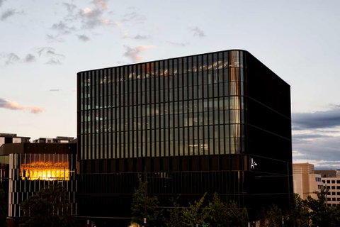 A By Adina Canberra - Hotel NSW 0