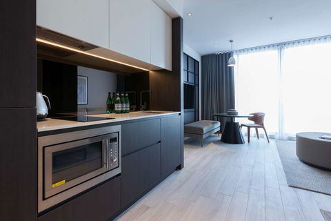 Skye Suites Green Square - Hotel NSW 1