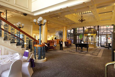 Stamford Grand Adelaide - Hotel NSW 2