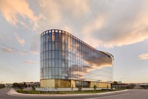 Vibe Hotel Canberra - Hotel NSW 0
