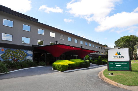 Pavilion On Northbourne - Hotel NSW 1