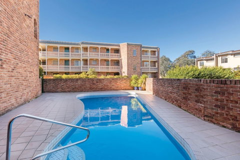 Adina Serviced Apartments Canberra Kingston - Hotel NSW 1