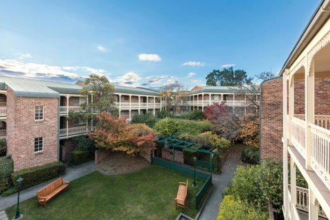 Adina Serviced Apartments Canberra Kingston - Hotel NSW 5