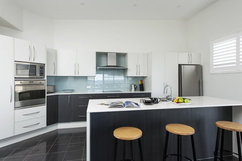 Mollymook Beachfront Penthouse 9 - Hotel NSW 4