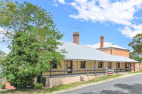Book Winkie Accommodation Vacations Hotel NSW Hotel NSW