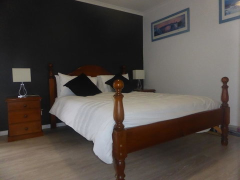 Lure Bed And Breakfast - Hotel NSW 6