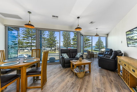 Bonnies Of Beachport - Hotel NSW 22