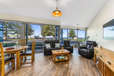 Bonnies Of Beachport - Hotel NSW 11