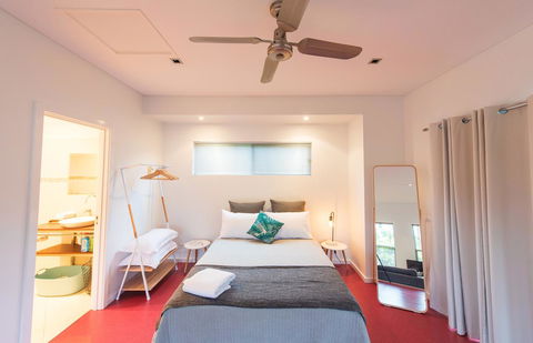 S T U D I O 22 Peaceful Retreat With Garden Views - Hotel NSW 3