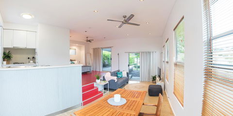 S T U D I O 22 Peaceful Retreat With Garden Views - Hotel NSW 1