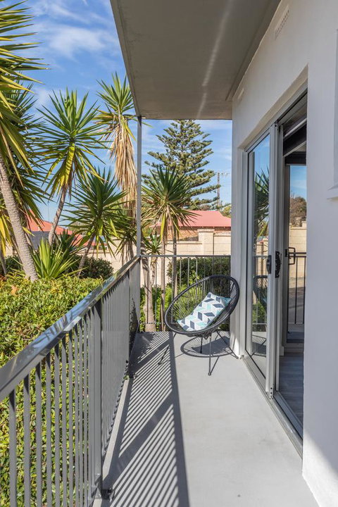 Bay 10 - Suites And Apartments - Hotel NSW 4