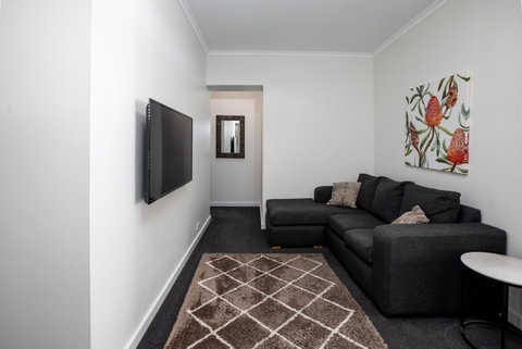 Bay 10 - Suites And Apartments - Hotel NSW 2