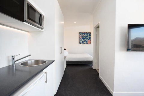 Bay 10 - Suites And Apartments - Hotel NSW 1