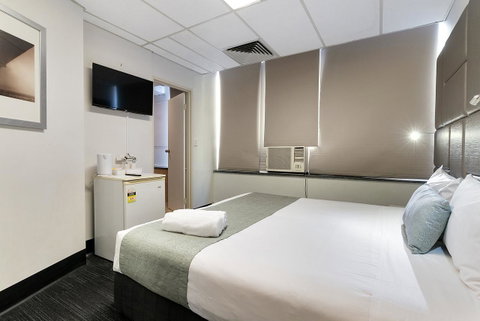 Cosmo On Bank - Hotel NSW 10