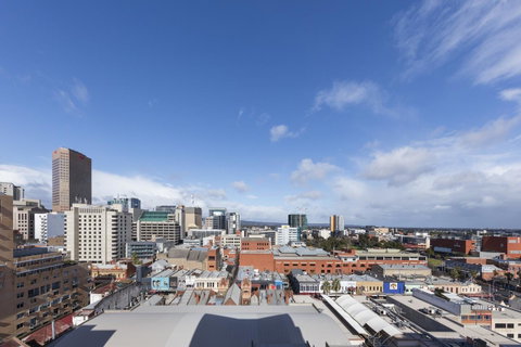 Oaks Adelaide Horizons Suites - Hotel NSW 9