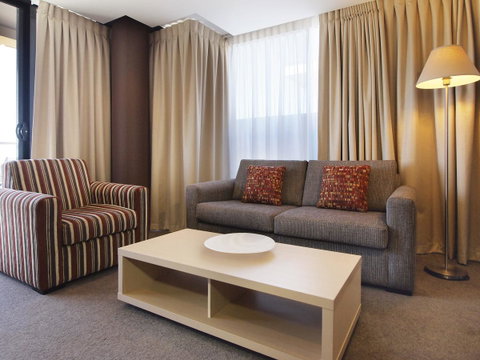 Oaks Adelaide Horizons Suites - Hotel NSW 14