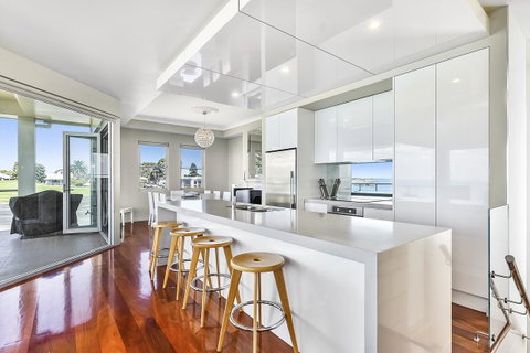 Aloha Waterfront Properties - Hotel NSW 7