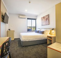 Nightcap at Rose  Crown Hotel - Hotel NSW