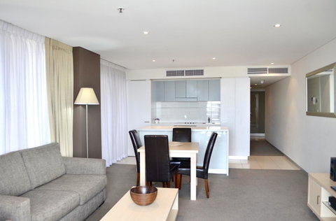 APTonNorthTCE - Hotel NSW 6