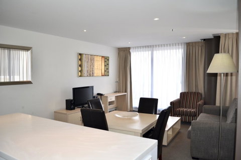 APTonNorthTCE - Hotel NSW 5