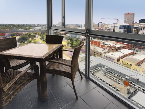 IStay Precinct Adelaide - Hotel NSW 22