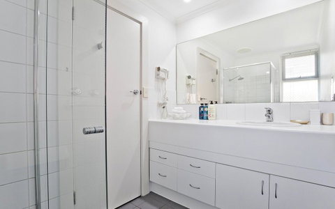 Glenelg Oasis Studios - Hotel NSW 12