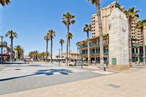 Glenelg Oasis Studios - Hotel NSW 16