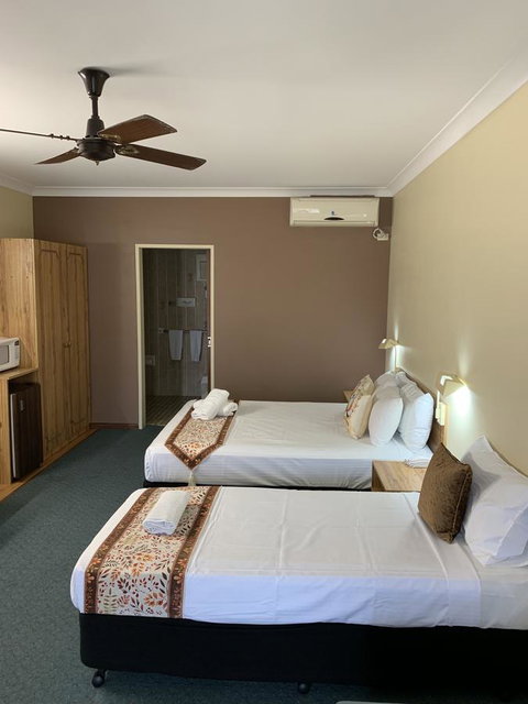 Cumberland Motor Inn - Hotel NSW 19