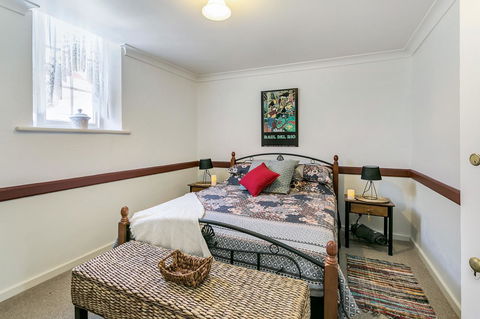 \'THE CHURCH\' Guest Home, Gawler Barossa Region - Hotel NSW 4