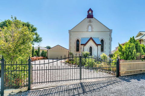 \'THE CHURCH\' Guest Home, Gawler Barossa Region - Hotel NSW 0