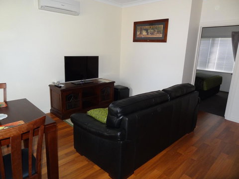 Hahndorf Oak Tree Cottages - Hotel NSW 7