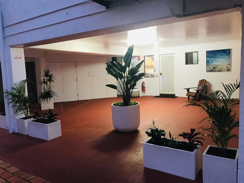 OCEAN BREEZE MOTEL - Hotel NSW 4