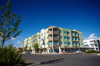 Book Mawson Lakes Accommodation Vacations Hotel NSW Hotel NSW