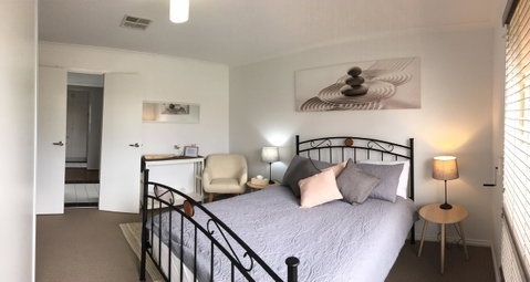 Windsor Gardens Home - Hotel NSW 0