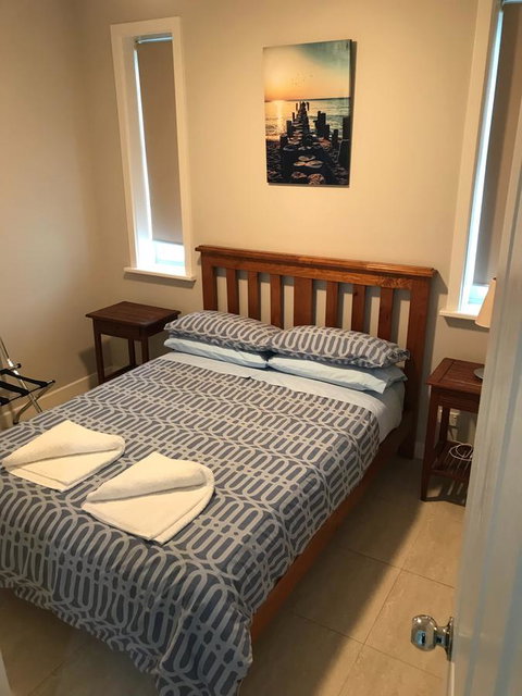 Elandra Holiday Home - Hotel NSW 2