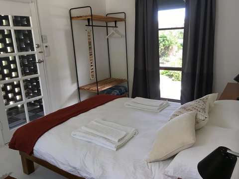 Hilltop Too - Hotel NSW 20