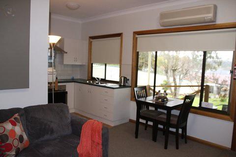 Owl Place In Hahndorf - Hotel NSW 2