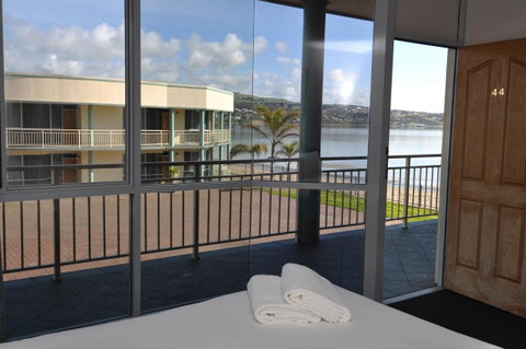 Hilton Beachfront Motel - Hotel NSW 0