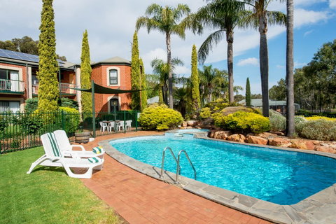 Clare Country Club - Hotel NSW 8