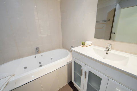 Clare Country Club - Hotel NSW 23