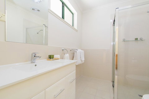 Clare Country Club - Hotel NSW 9