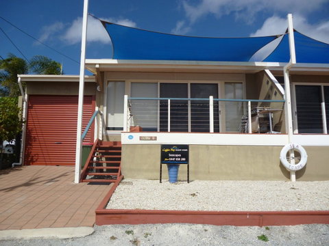 Seascape - Hotel NSW 2