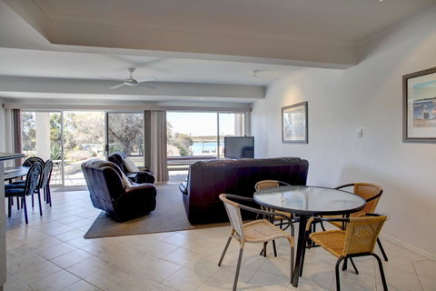Bay Bliss - Hotel NSW 8