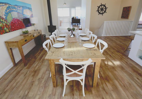 Caledonian Inn - Hotel NSW 5