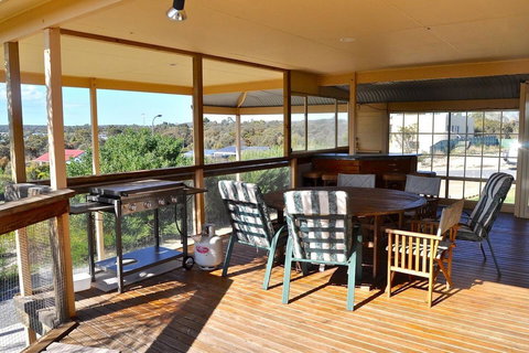 Baywatch - Hotel NSW 9