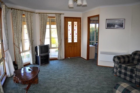 Baywatch - Hotel NSW 6