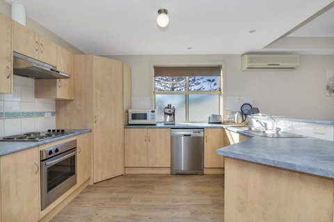 The Lighthouse - Port Willunga - C21 SouthCoast Holidays - Hotel NSW 6