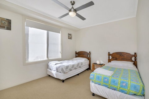 The Lighthouse - Port Willunga - C21 SouthCoast Holidays - Hotel NSW 12