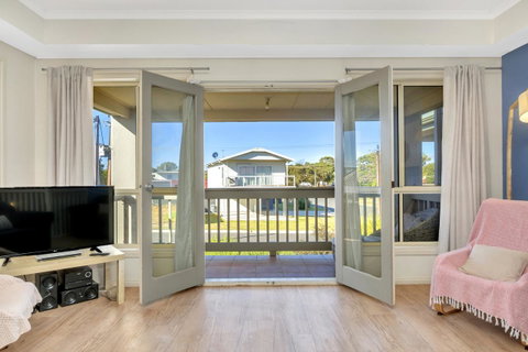 The Lighthouse - Port Willunga - C21 SouthCoast Holidays - Hotel NSW 2